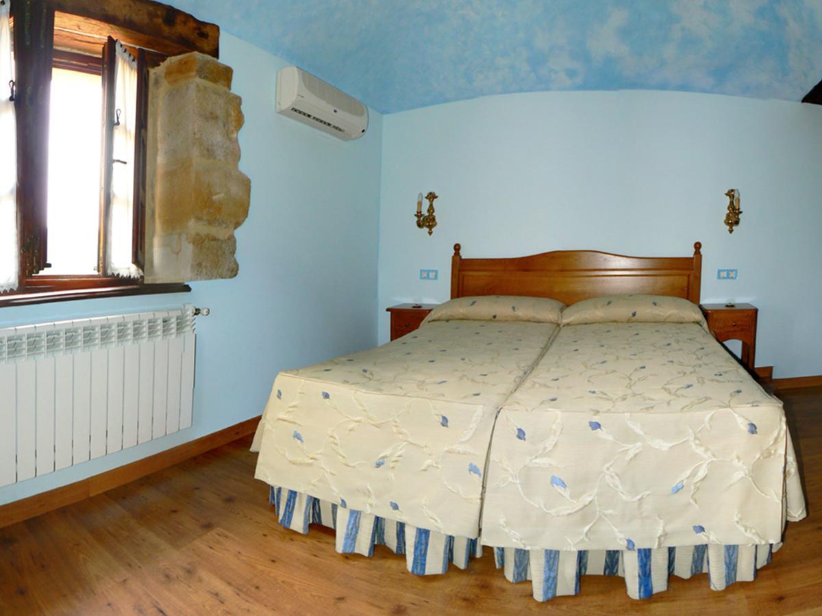 Posada Ribera Del Pas Iruz Szoba fotó
