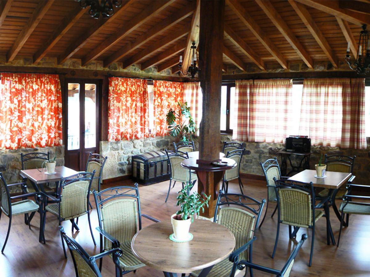 Posada Ribera Del Pas Iruz Kültér fotó